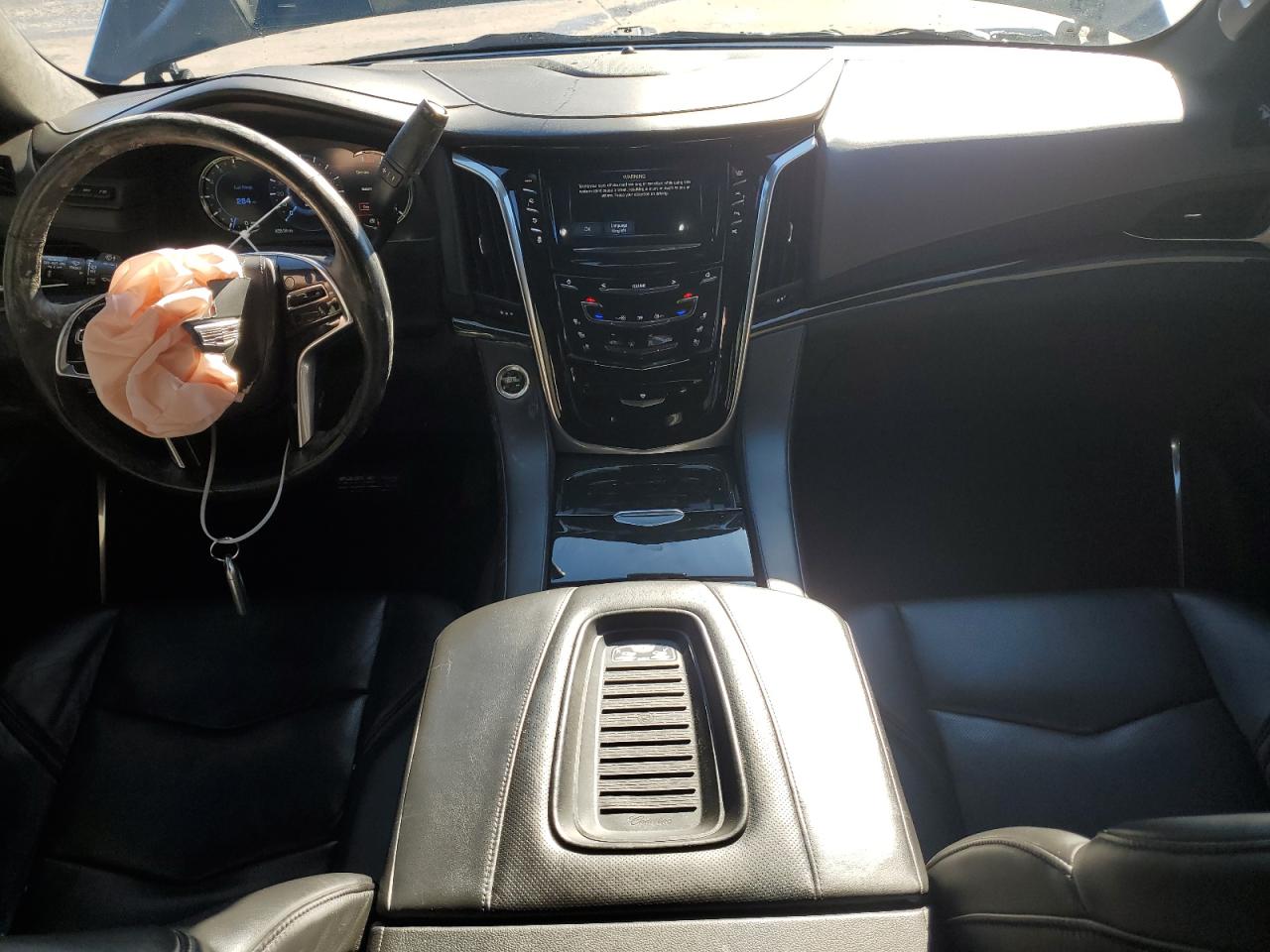 2020 Cadillac Escalade - Image 8