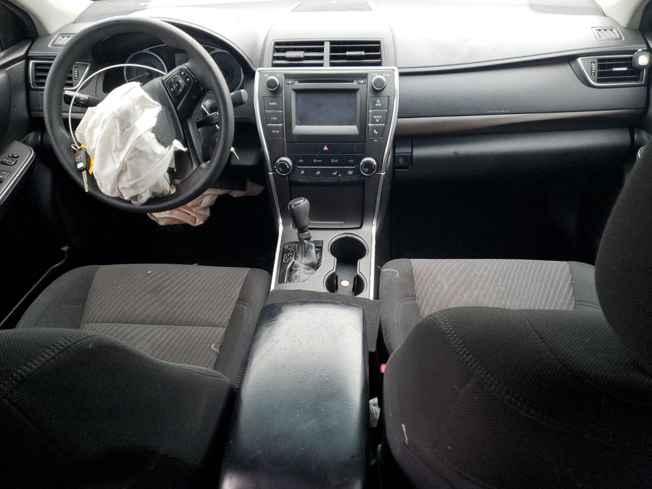 2017 Toyota Camry - Image 8