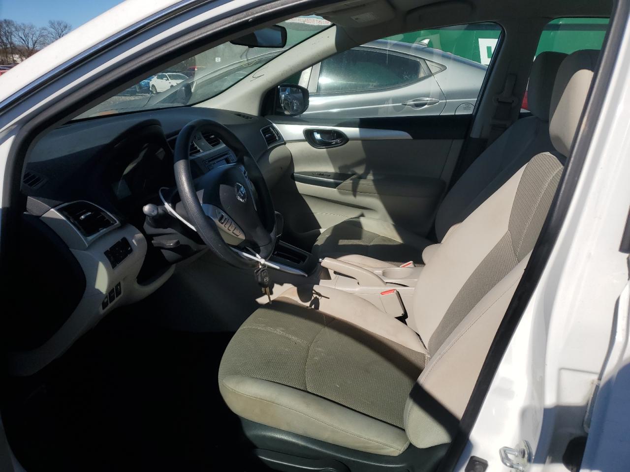 2016 Nissan Sentra - Image 7