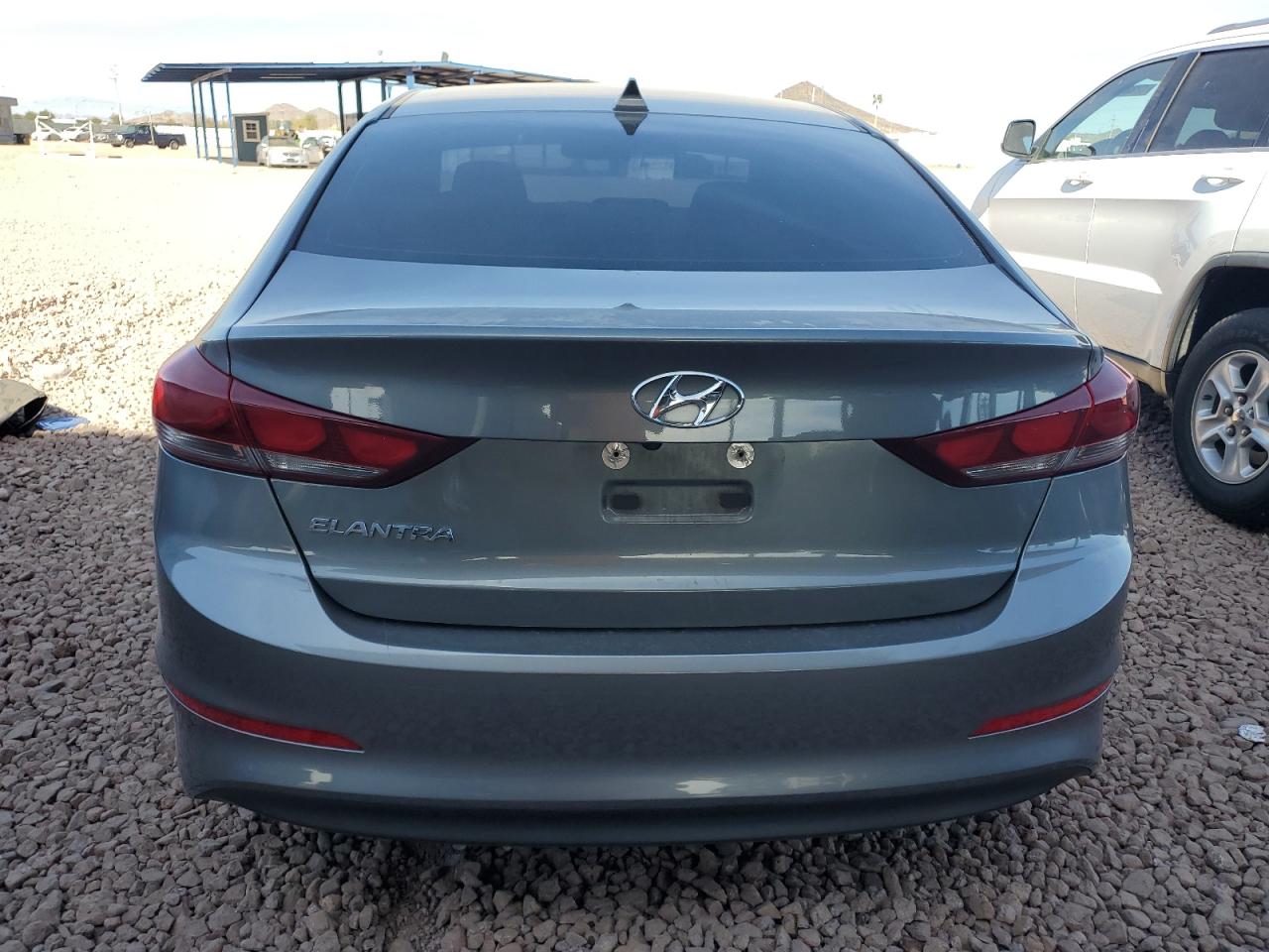 2018 Hyundai Elantra - Image 6
