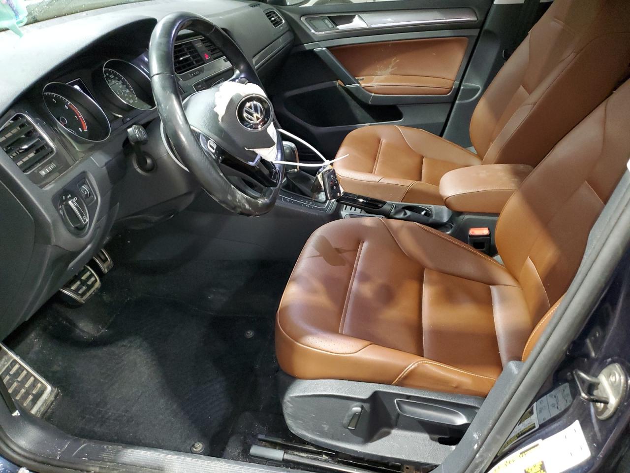 2017 Volkswagen Golf - Image 7