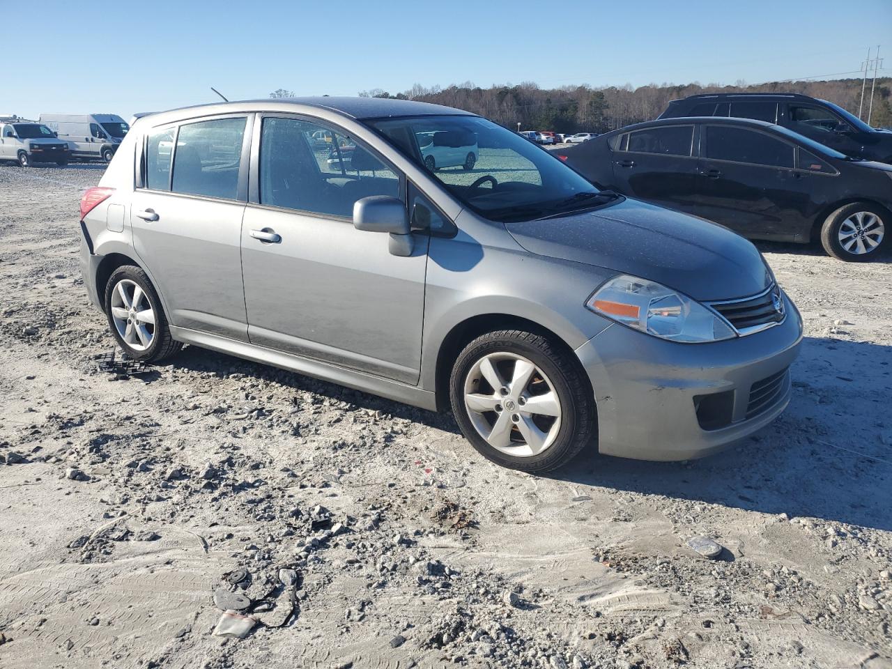 2012 Nissan Versa - Image 4