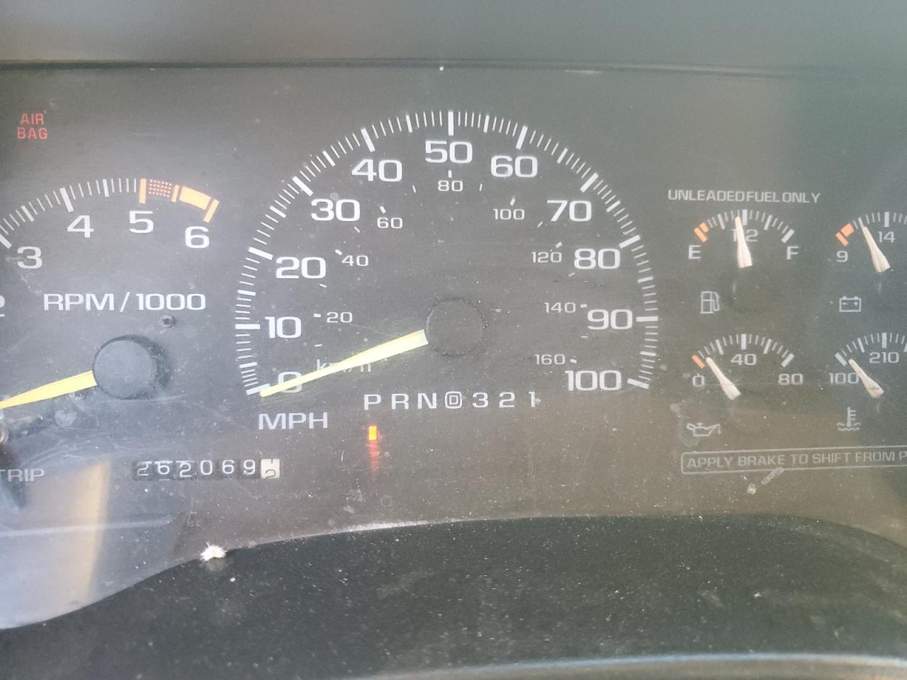 1996 Chevrolet GMT-400 - Image 9