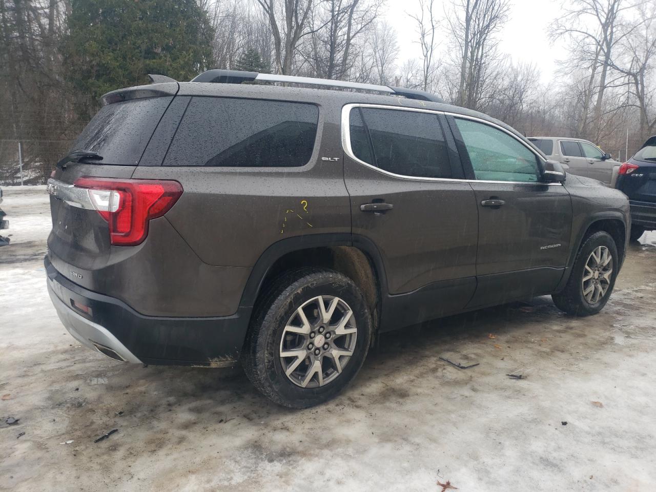 2020 GMC Acadia - Image 3