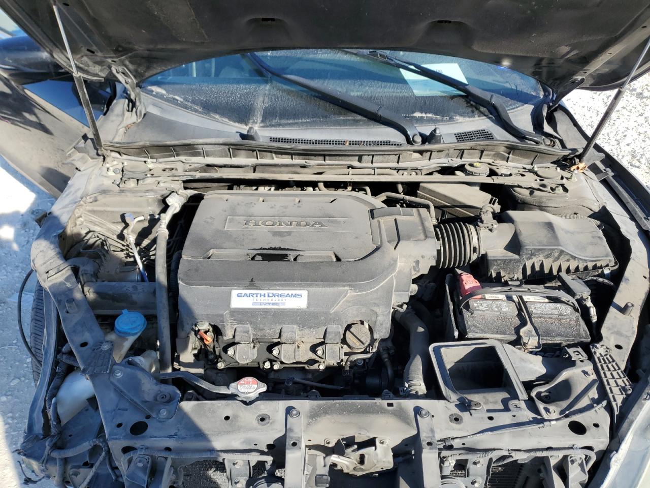 2015 Honda Accord - Image 11