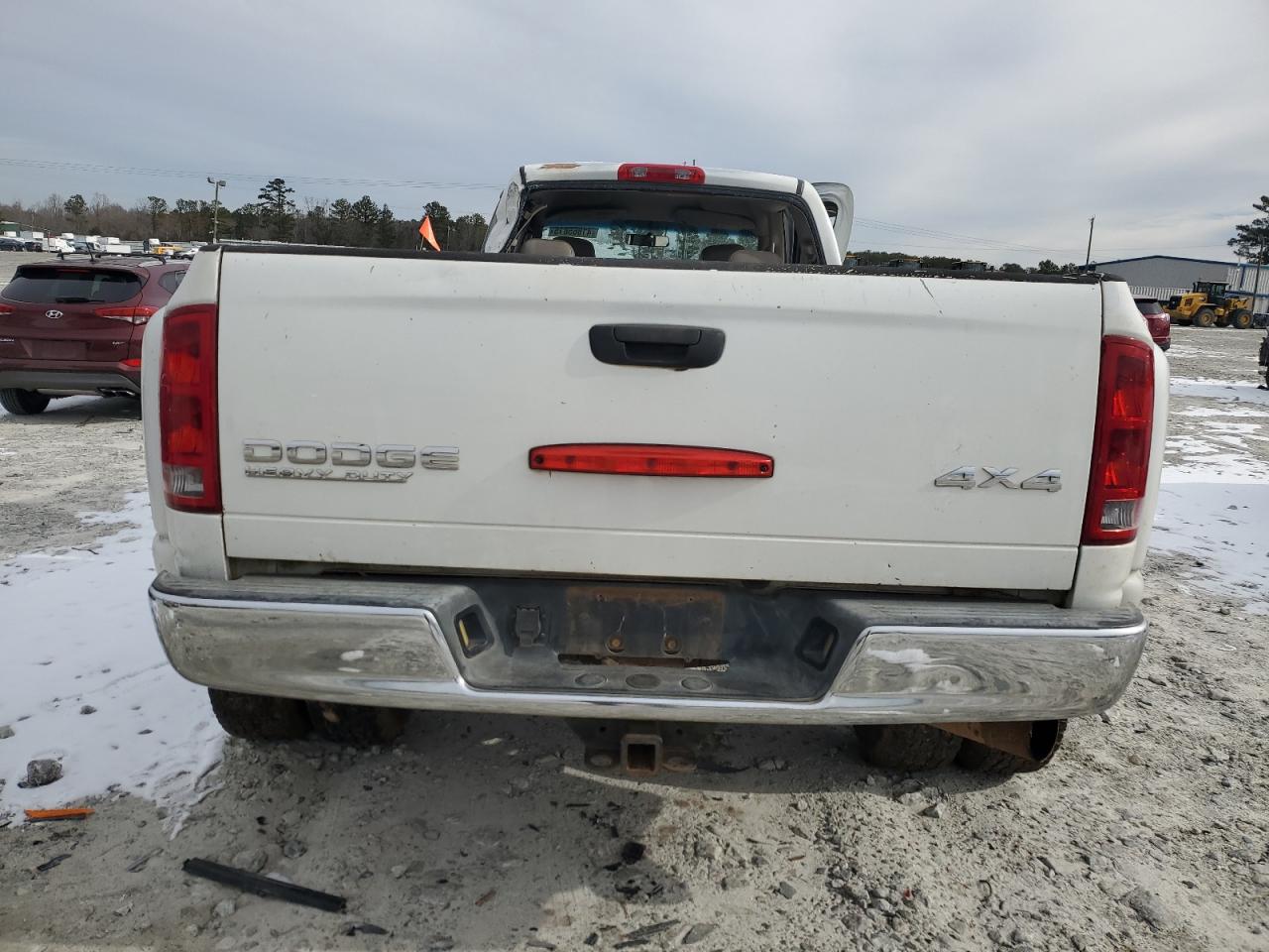 2004 Dodge RAM - Image 6
