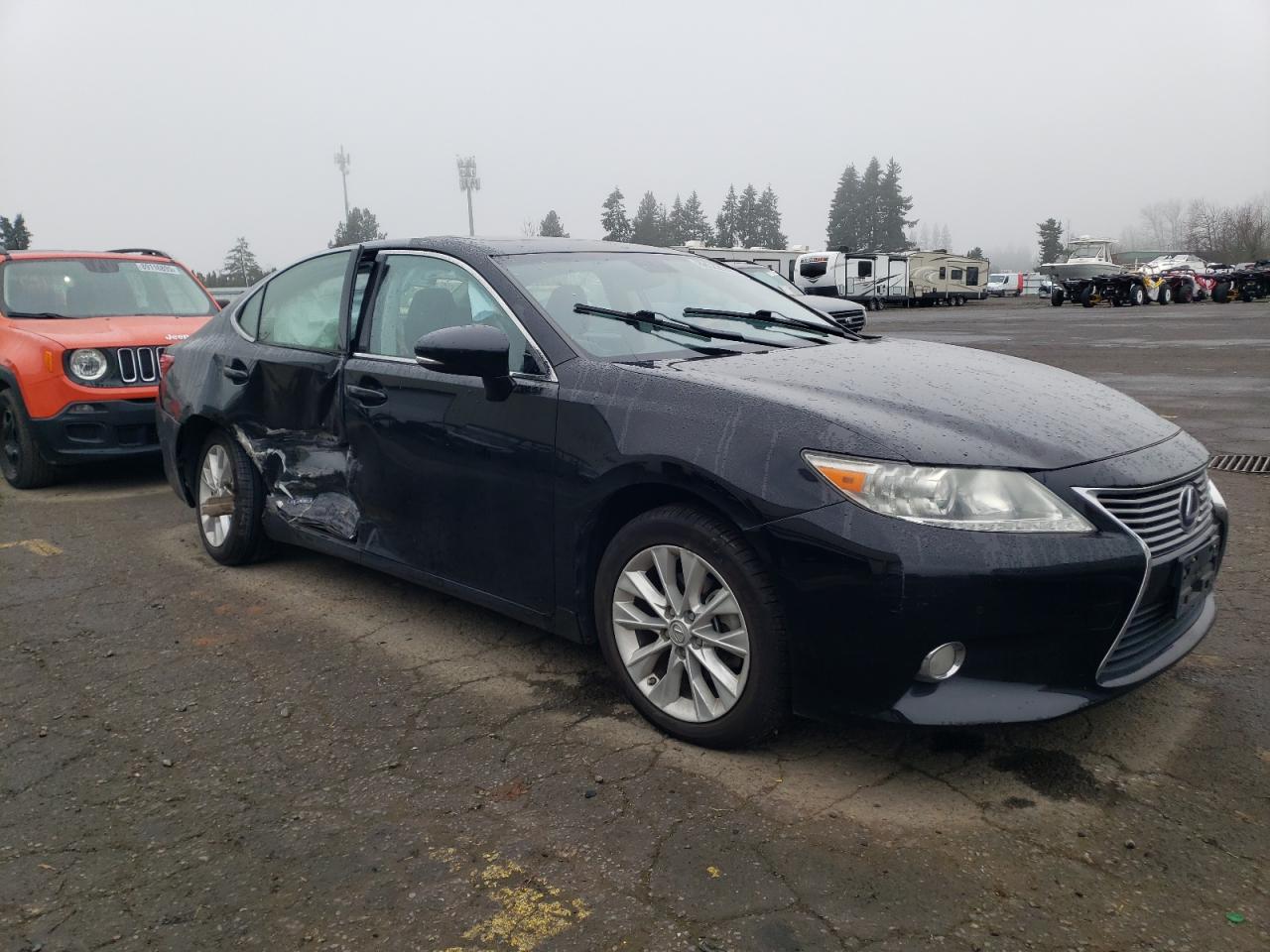 2013 Lexus ES - Image 4