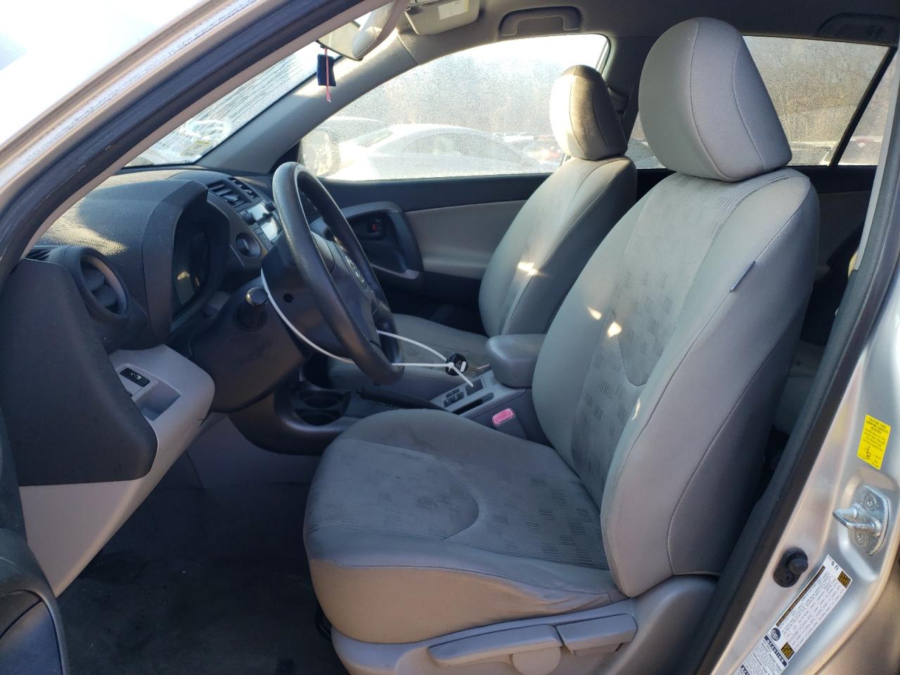 2009 Toyota RAV 4 - Image 7