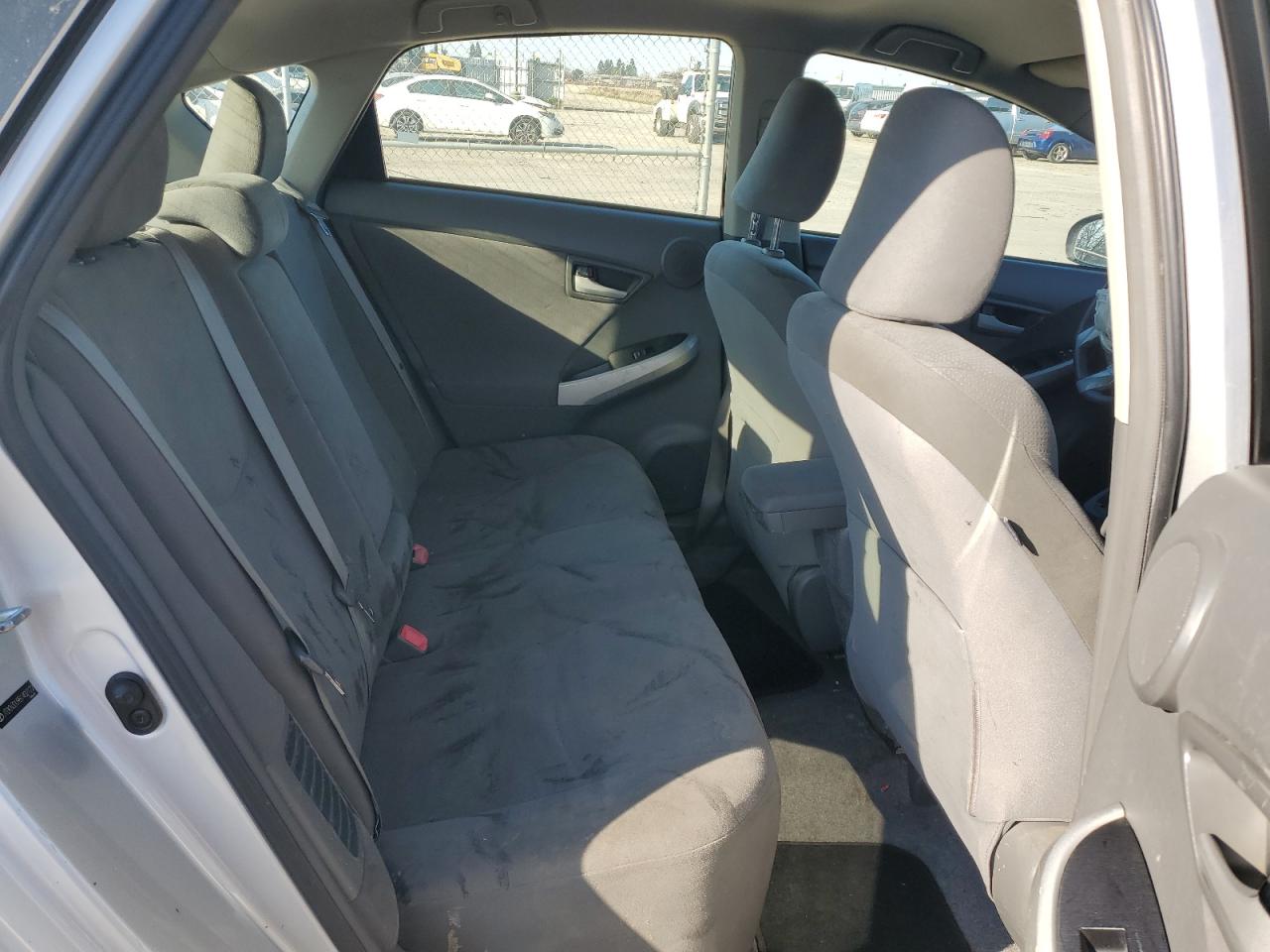 2011 Toyota Prius - Image 10