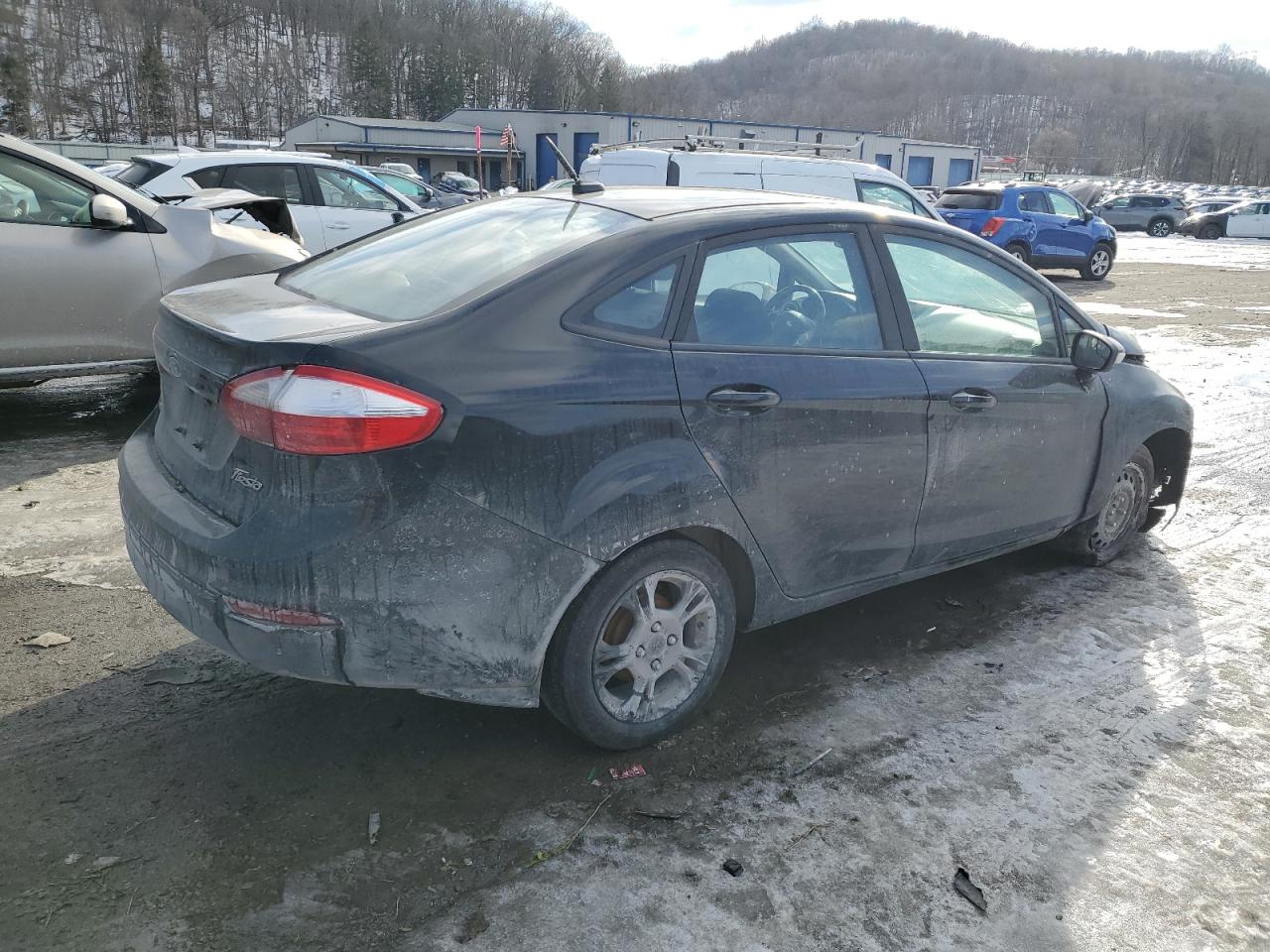 2015 Ford Fiesta - Image 3