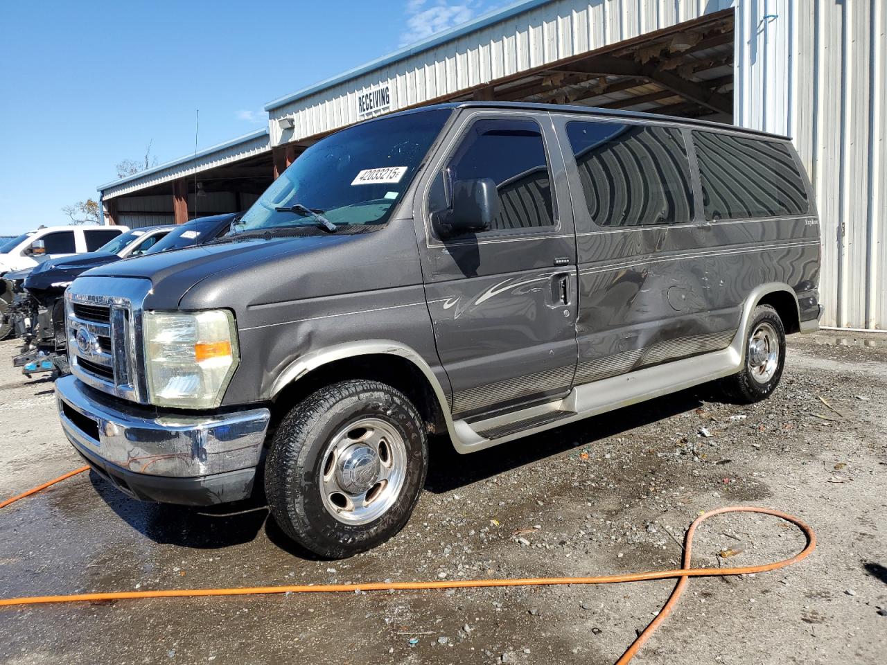 2008 Ford Econoline E150 Van na sprzedaż w Riverview, FL - Side