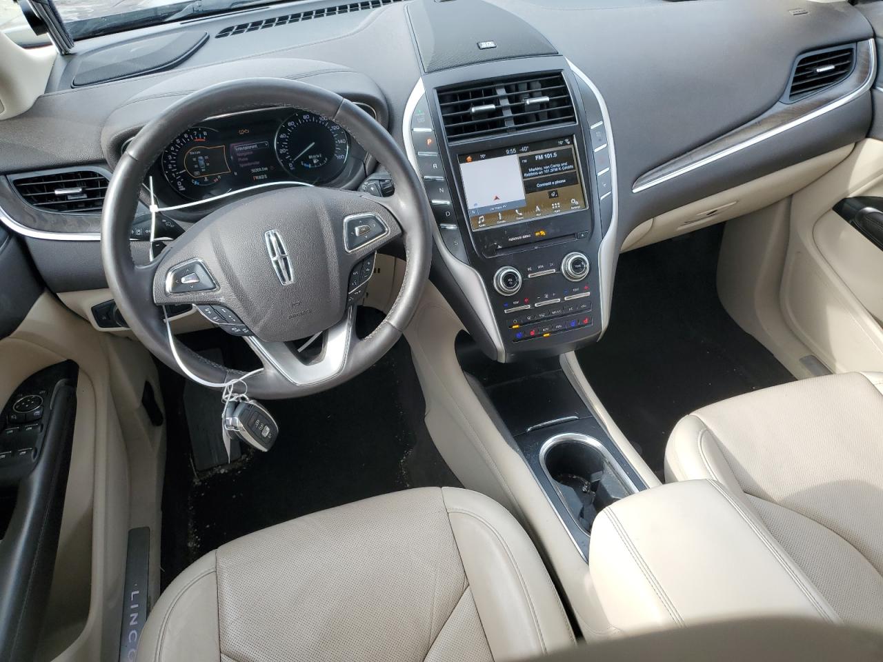 2019 Lincoln MKC - Image 8