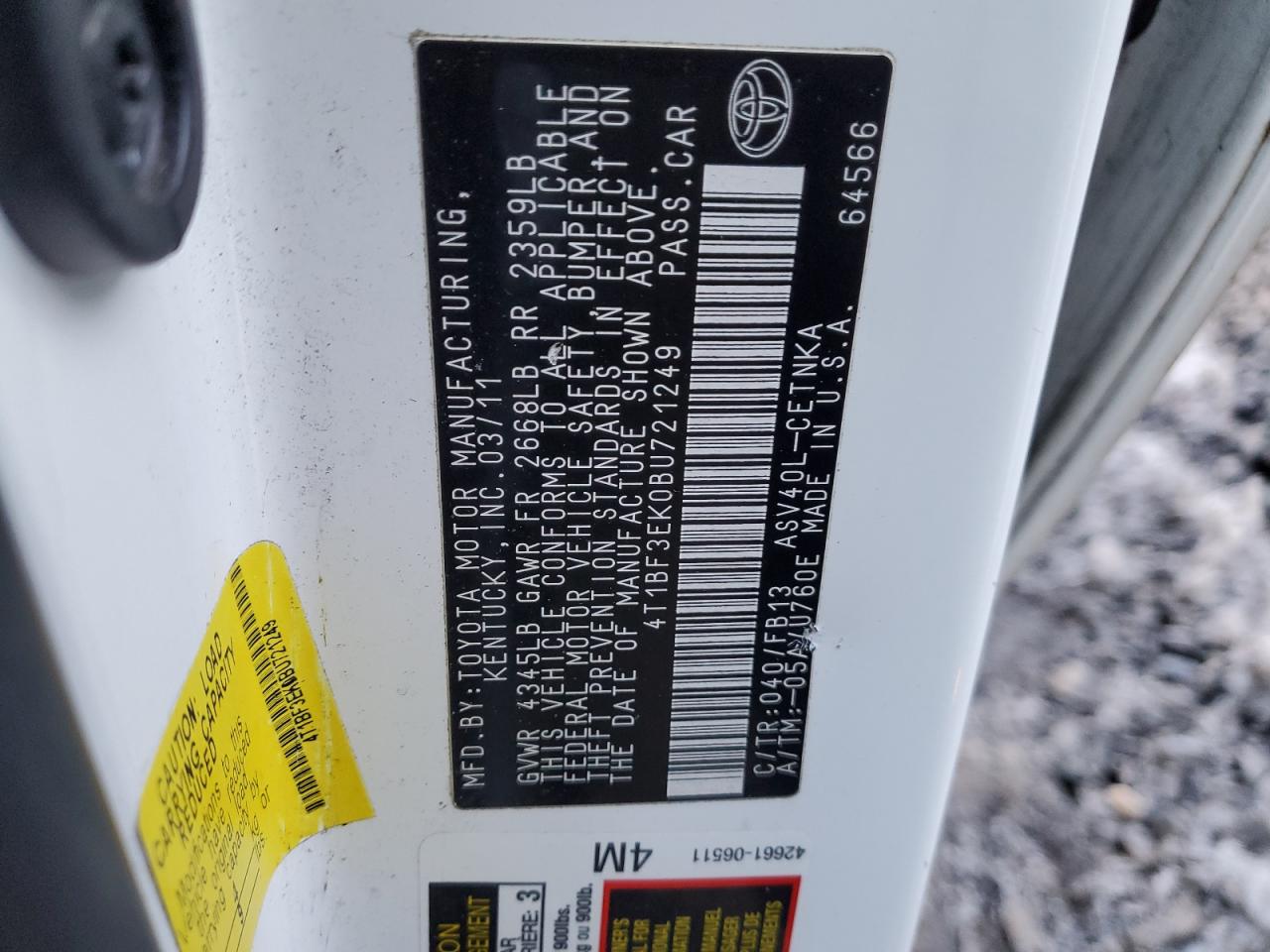 2011 Toyota Camry - Image 12