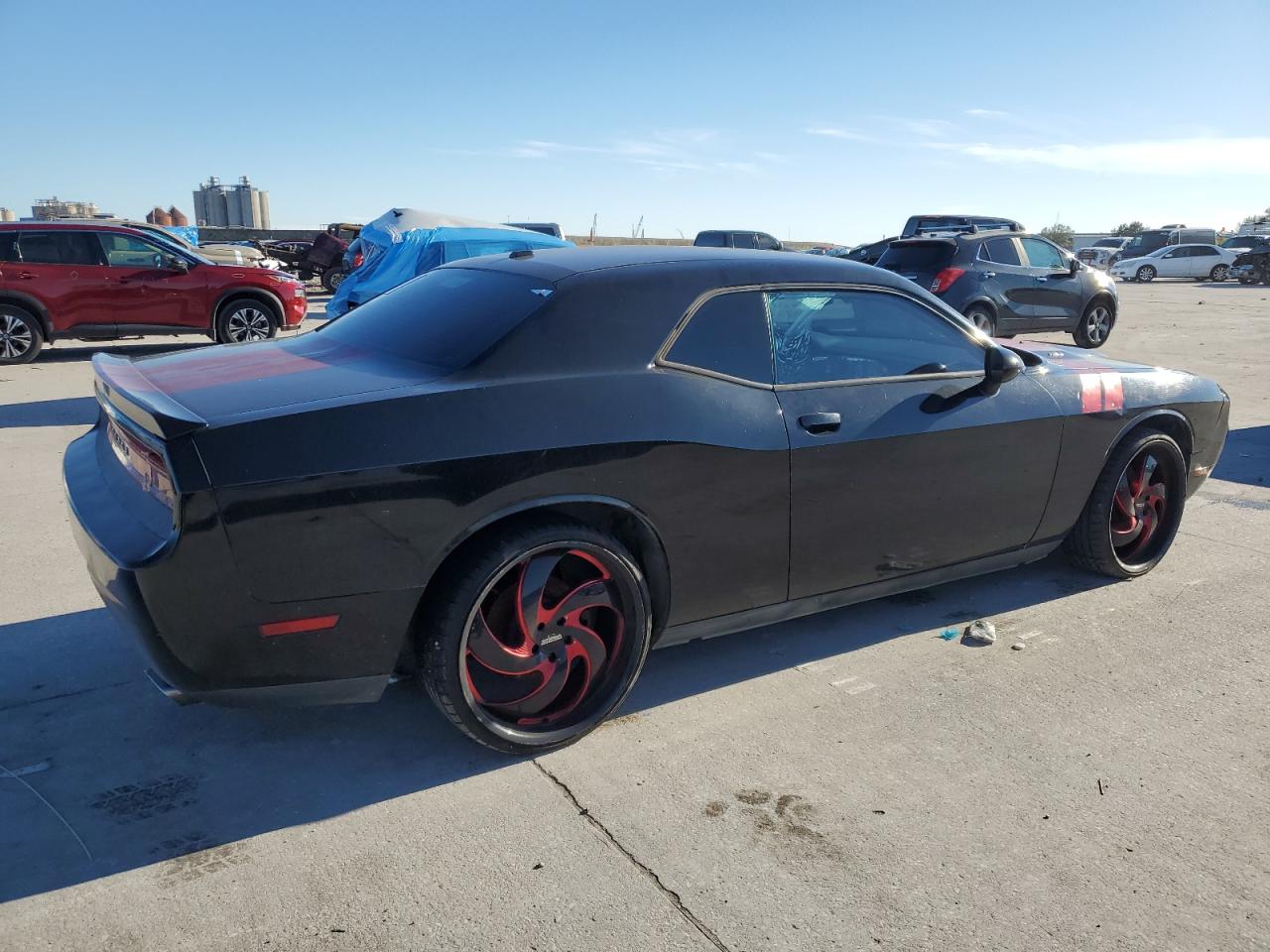 2012 Dodge Challenger - Image 3