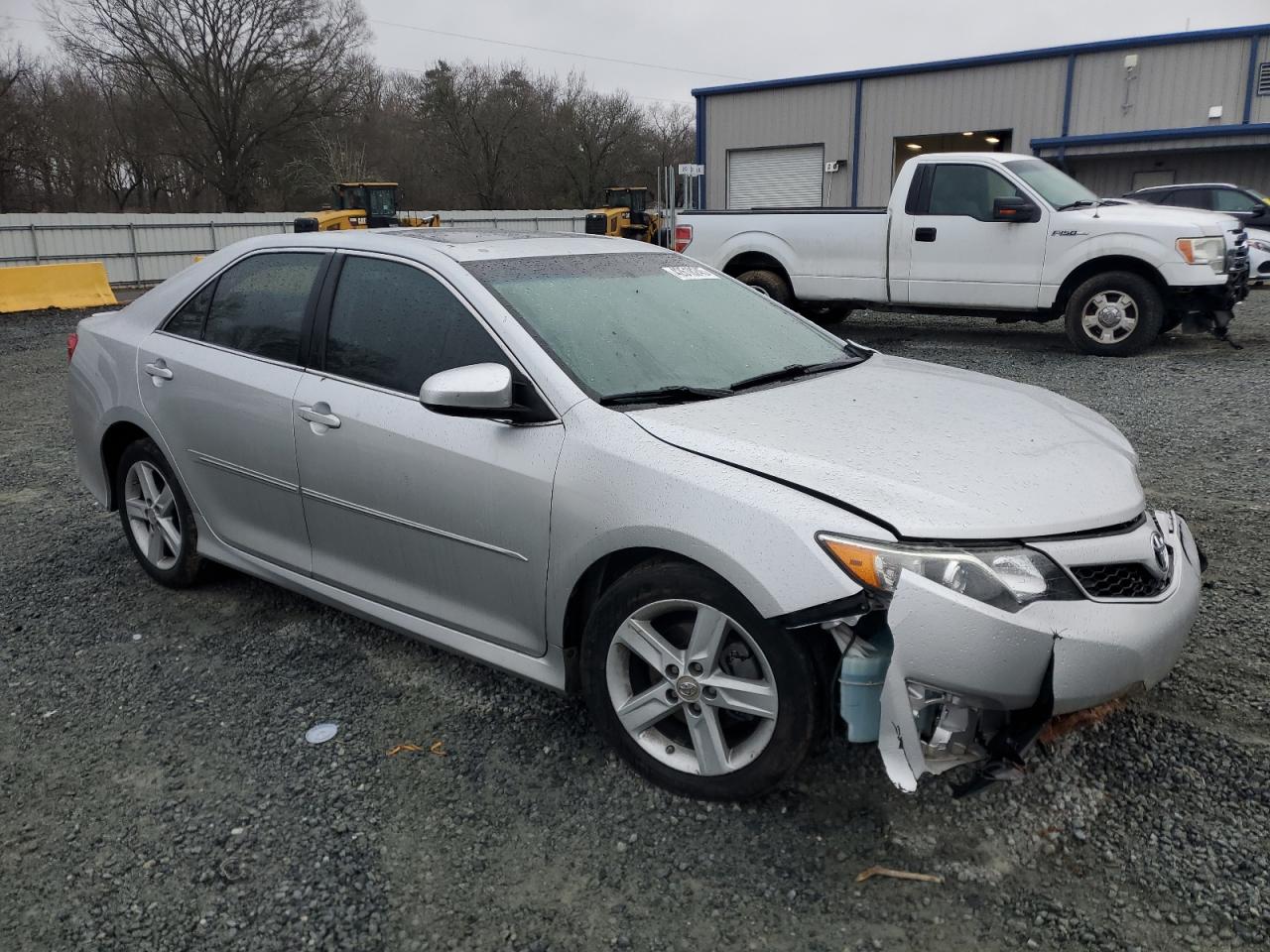 2012 Toyota Camry - Image 4
