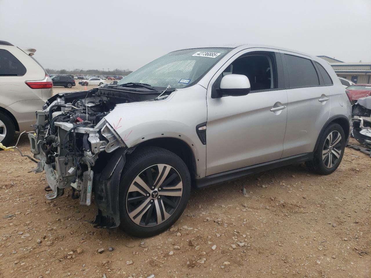 2020 Mitsubishi Outlander - Image 1