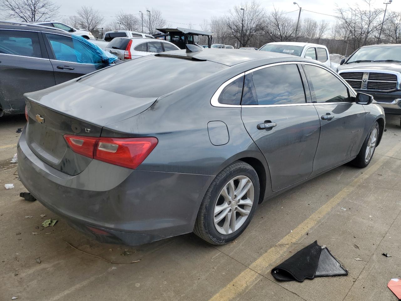 2017 Chevrolet Malibu - Image 3