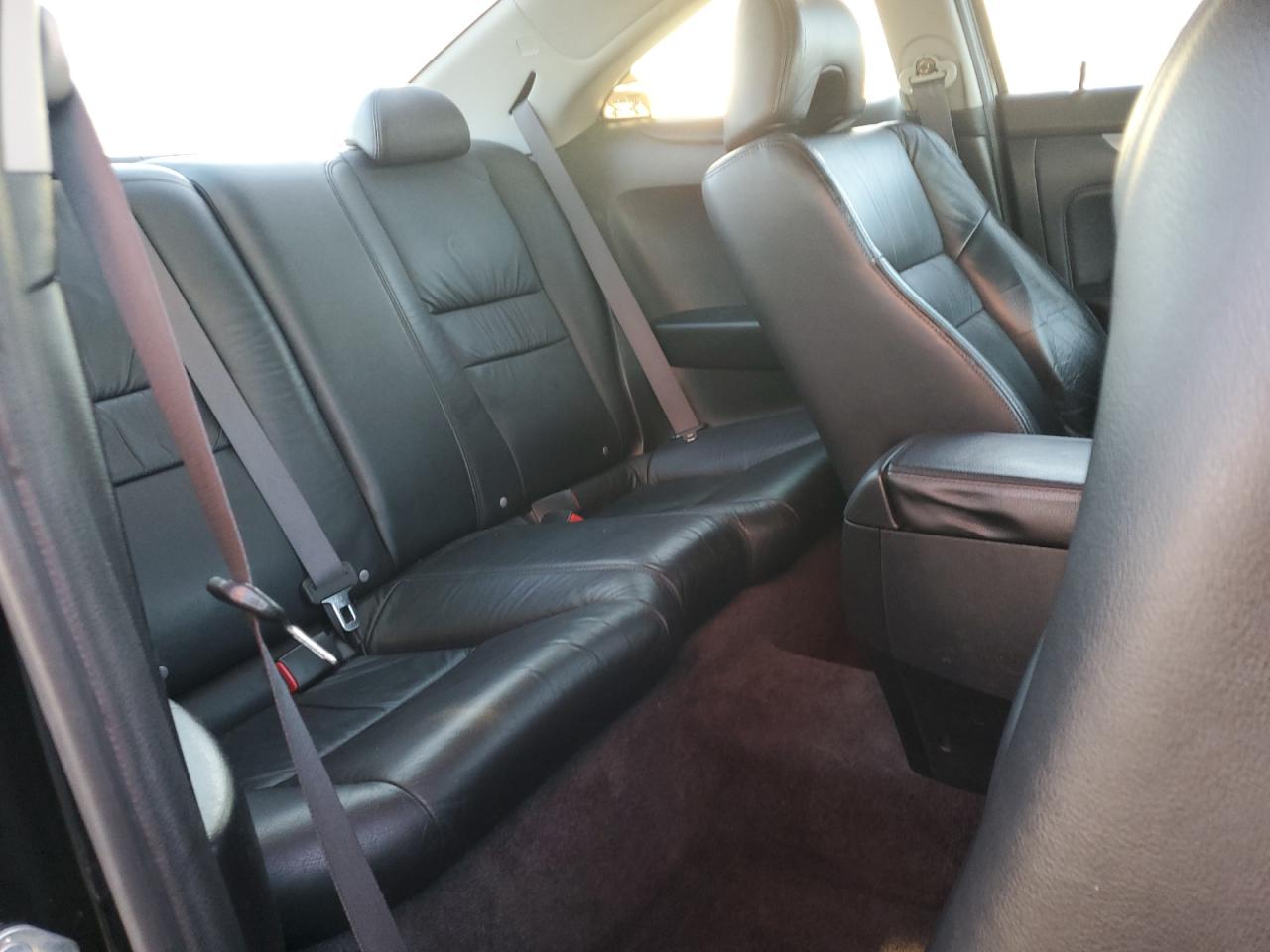 2003 Honda Accord - Image 10
