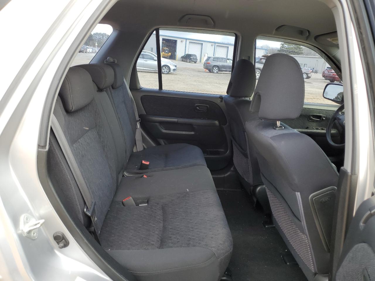 2006 Honda CR-V - Image 11
