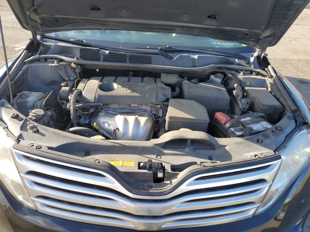 2010 Toyota Venza - Image 12