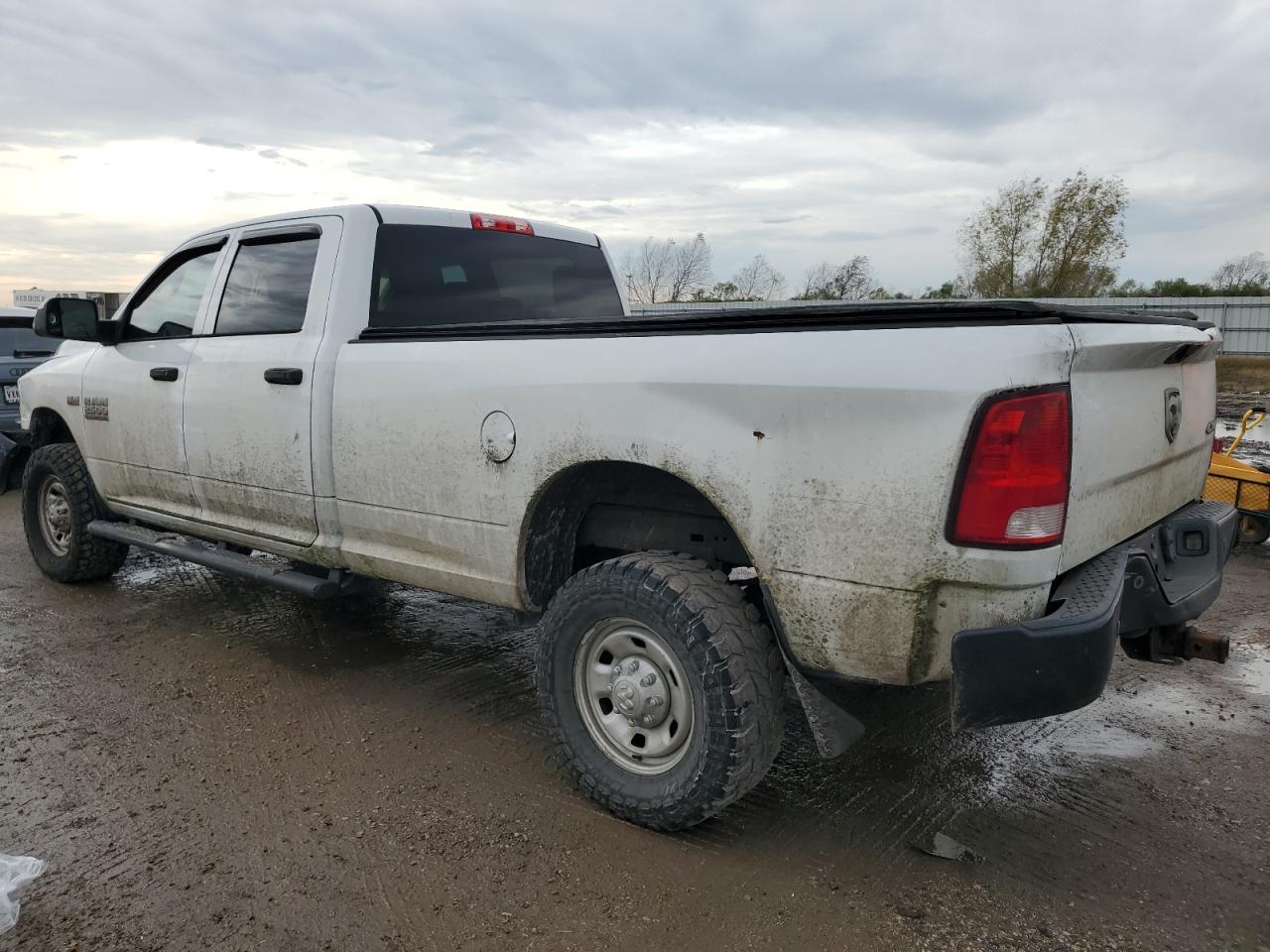 2016 RAM 2500 - Image 3