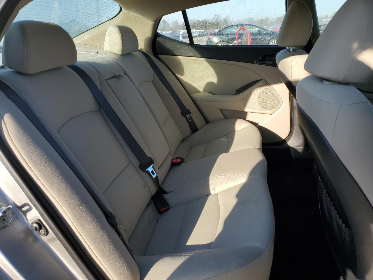 2015 Kia Optima - Image 10