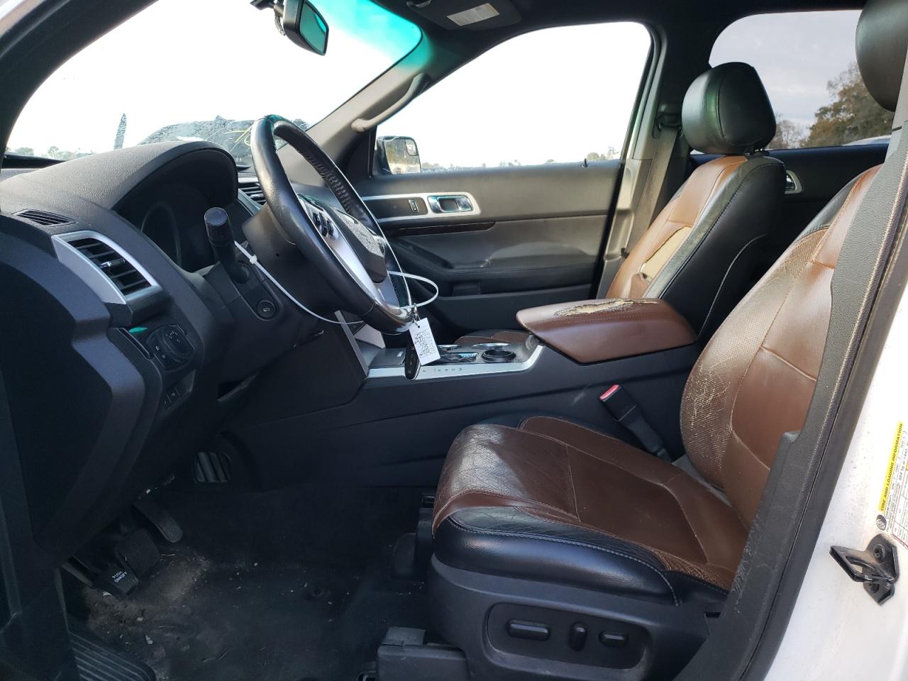 2011 Ford Explorer - Image 7