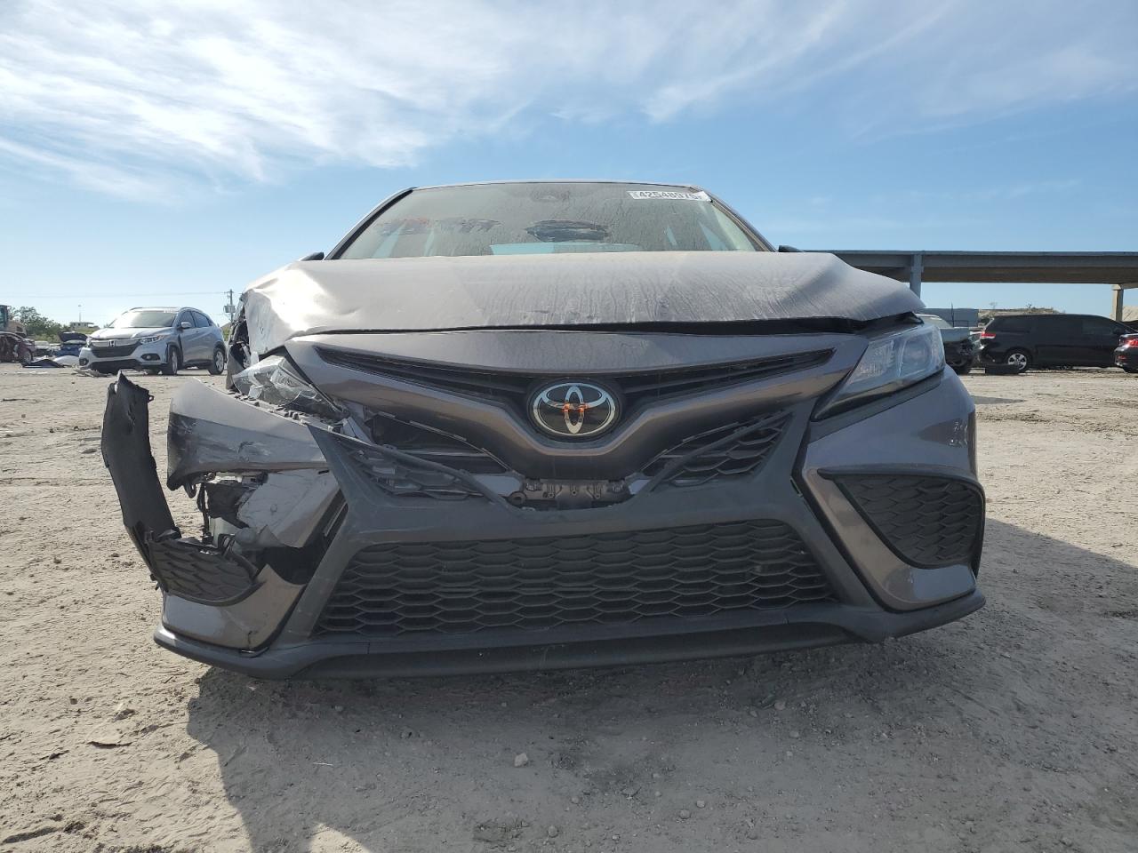 2022 Toyota Camry - Image 5