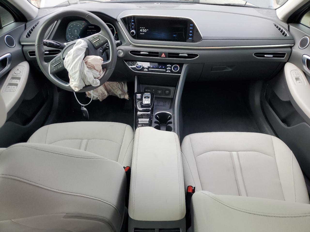 2023 Hyundai Sonata - Image 8