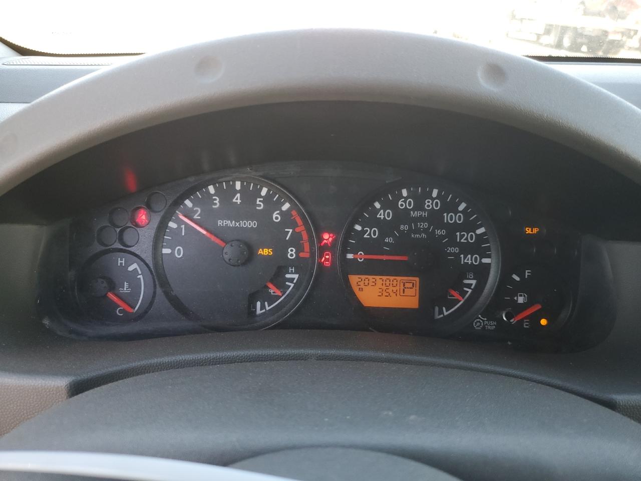 2009 Nissan Navara (Frontier) - Image 9