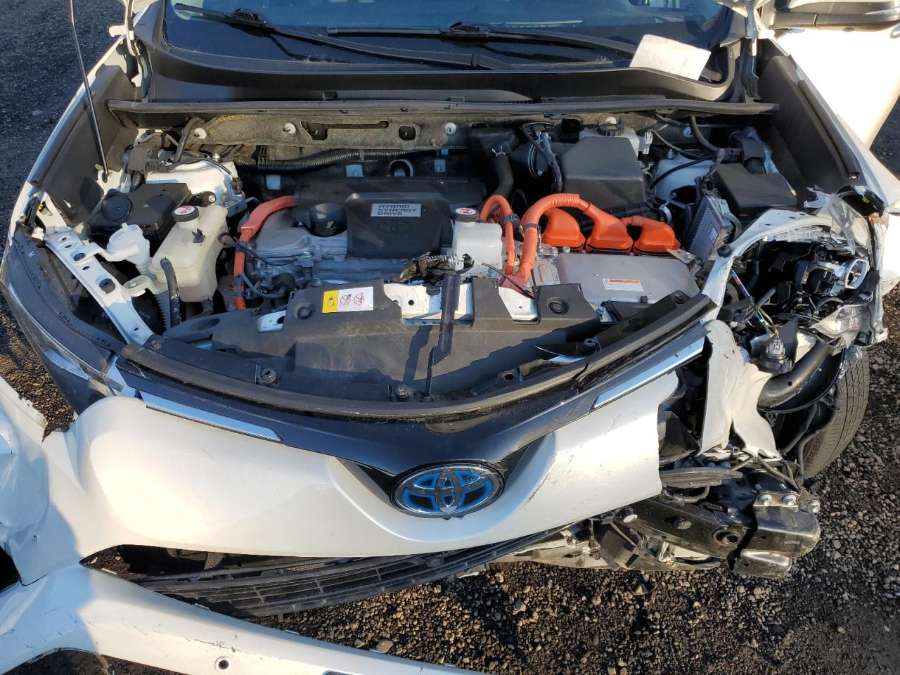 2017 Toyota RAV 4 - Image 12