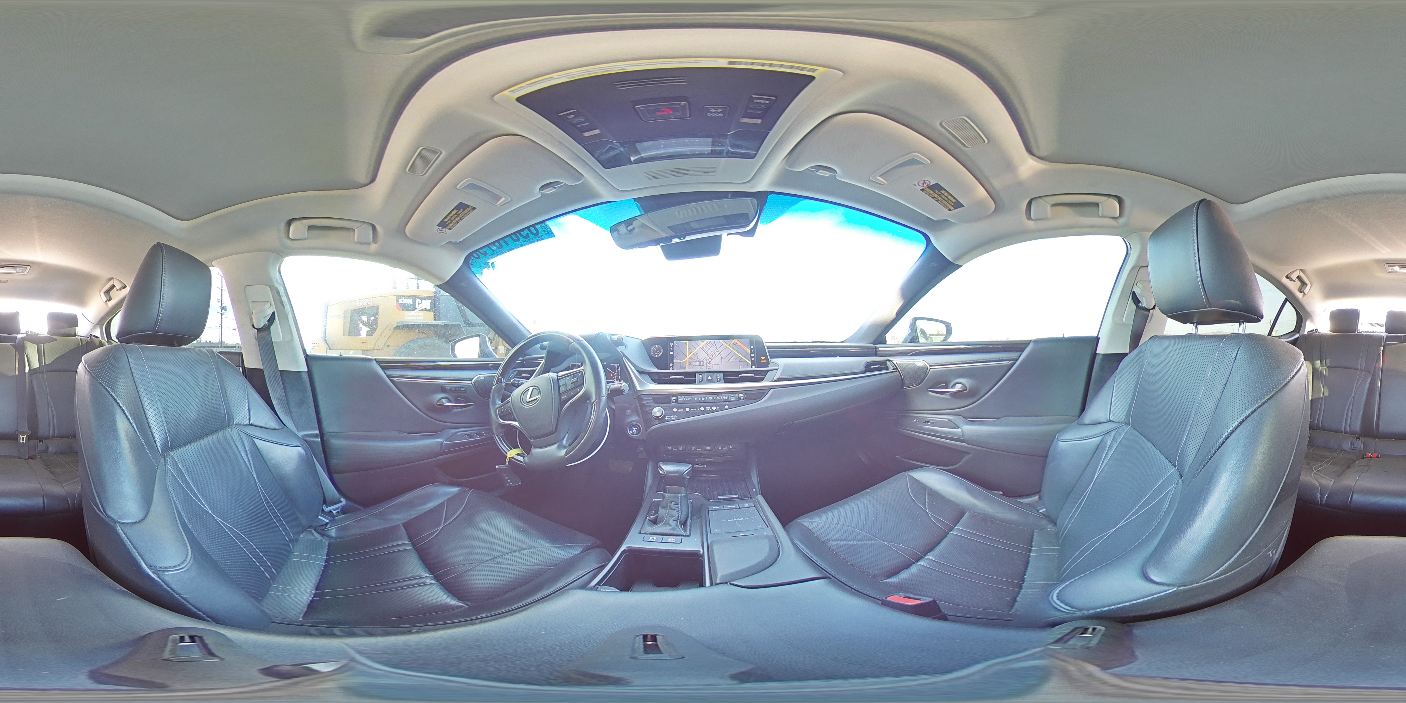 2021 Lexus ES - Image 12