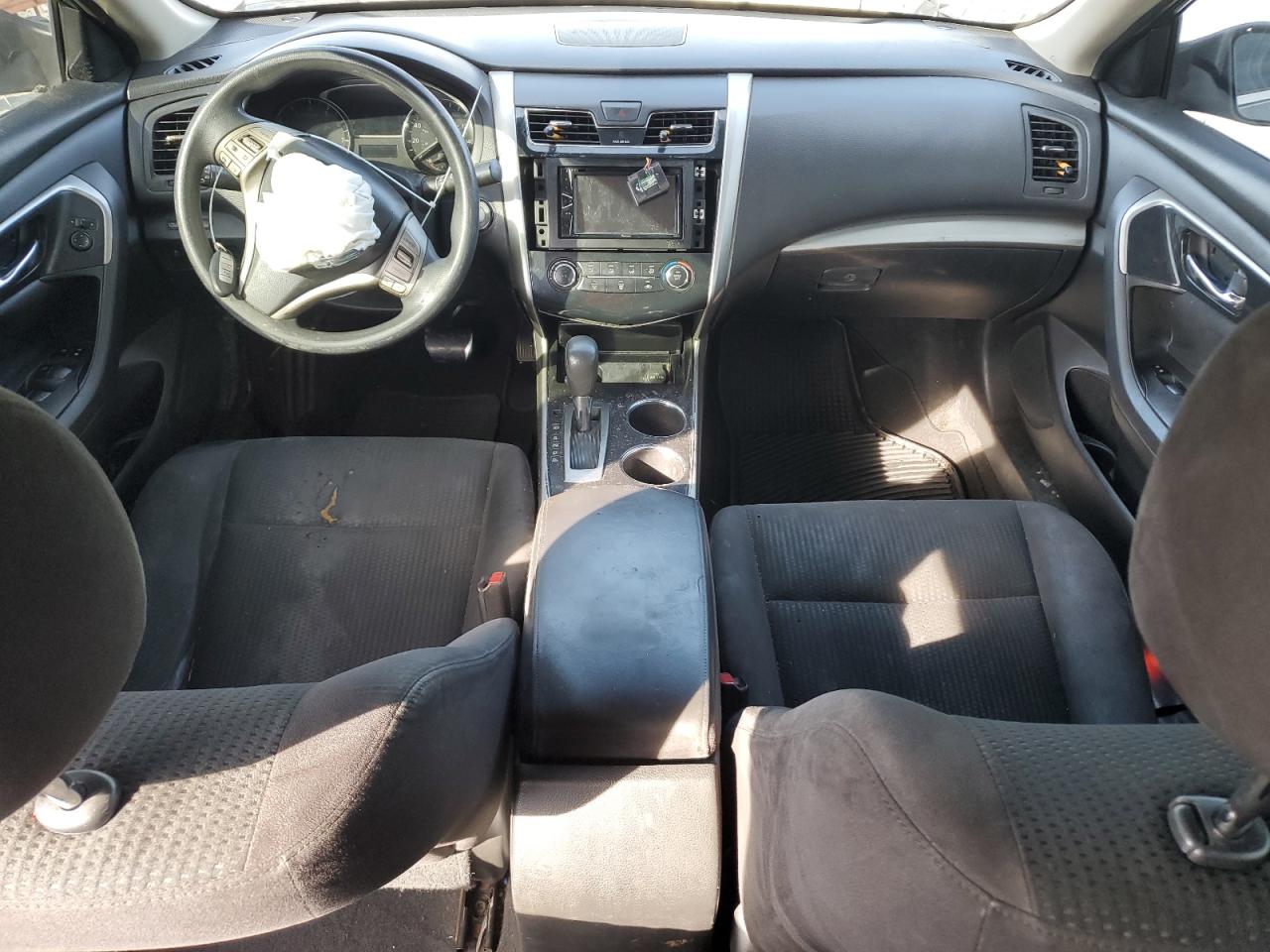 2014 Nissan Altima - Image 8