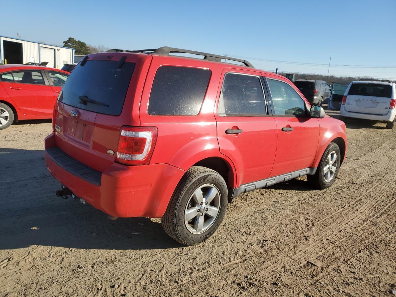 2009 Ford Escape - Image 3