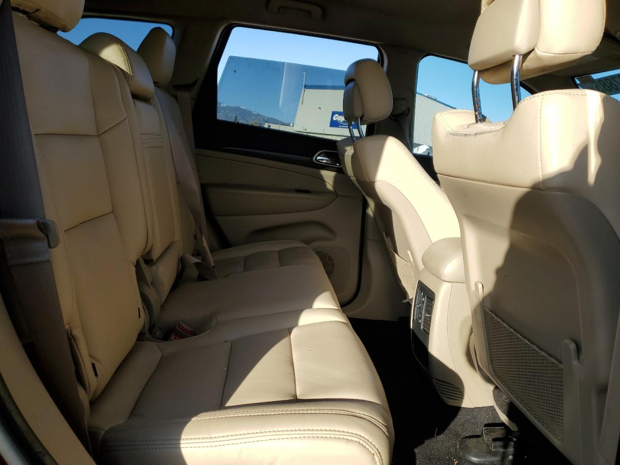 2014 Jeep Grand Cherokee - Image 11
