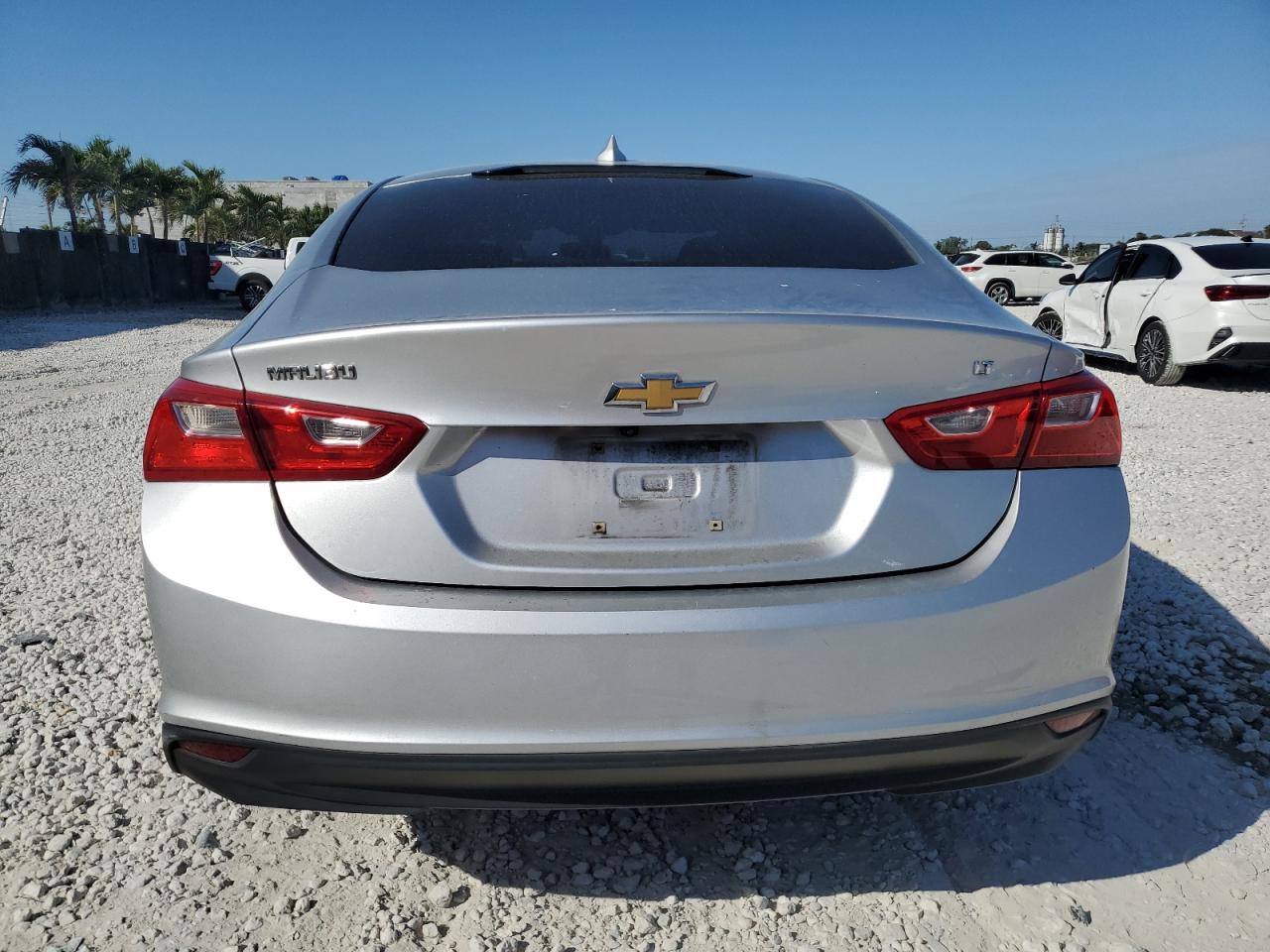 2016 Chevrolet Malibu - Image 6