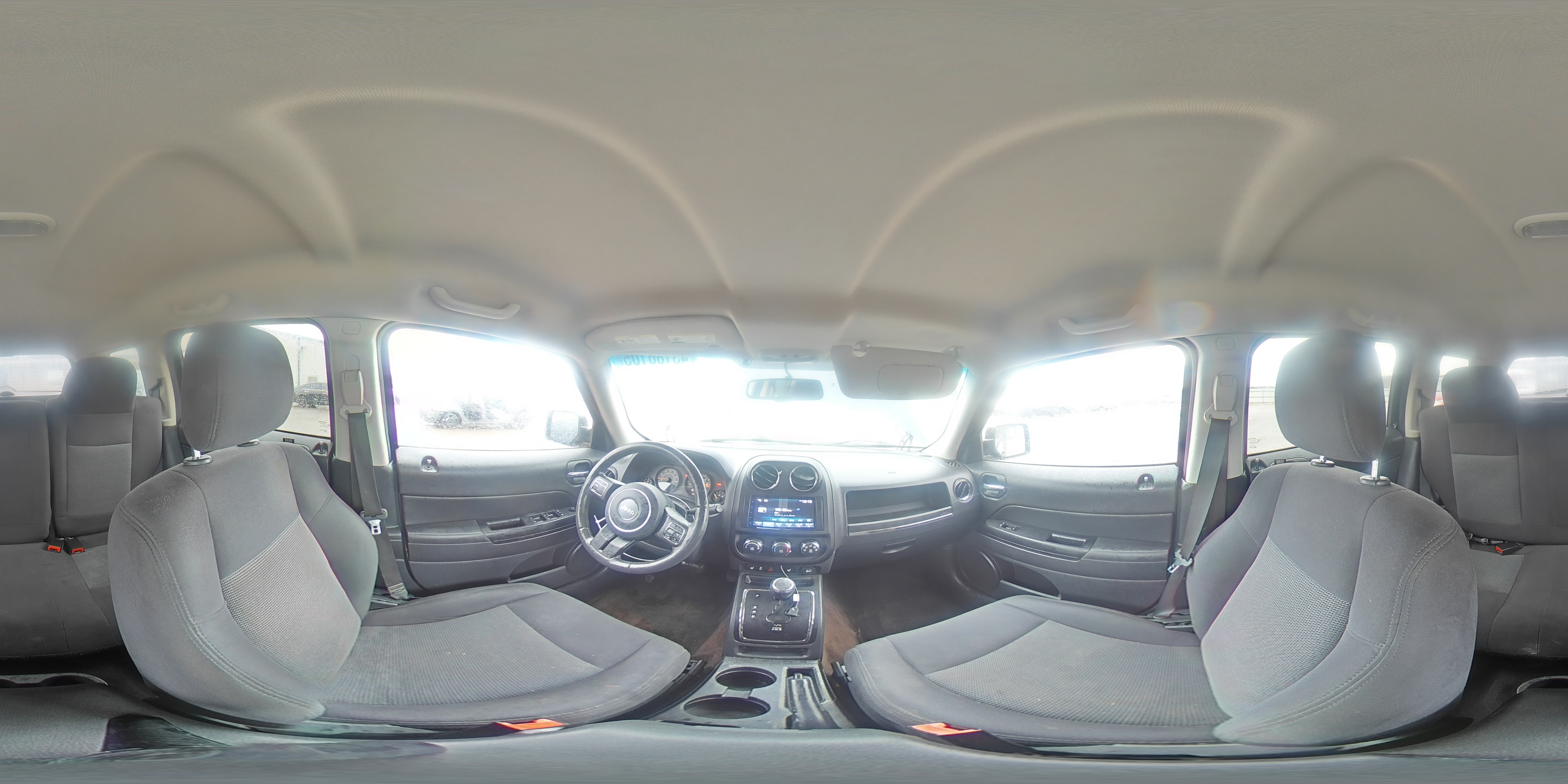 2015 Jeep Liberty (Patriot) - Image 15