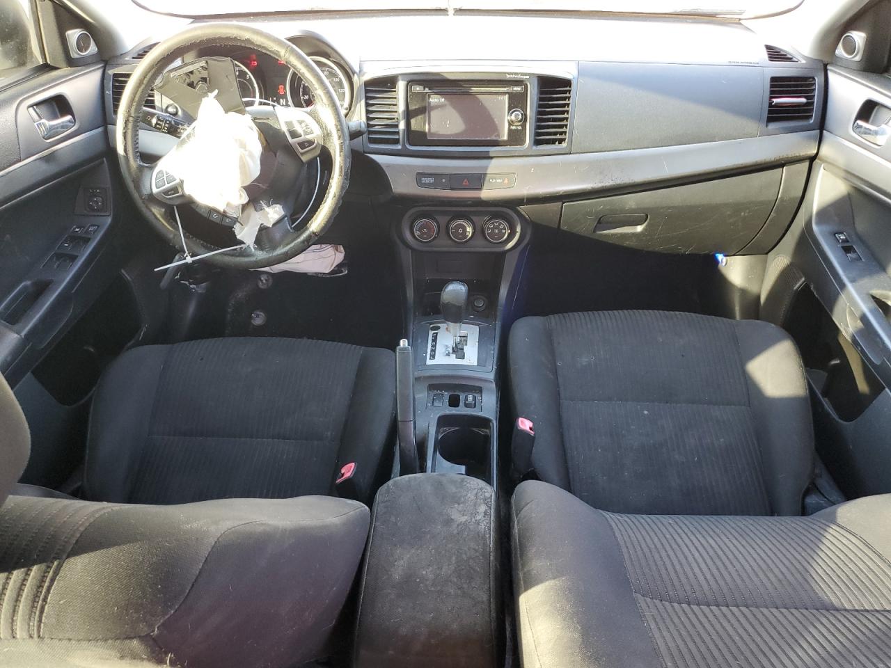 2015 Mitsubishi Lancer - Image 8