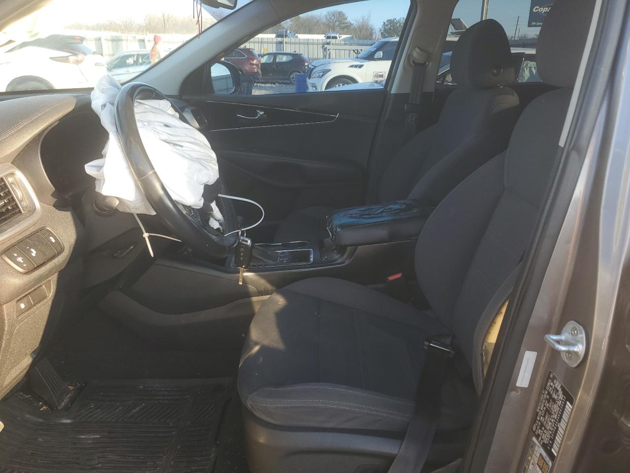 2019 Kia Sorento - Image 7