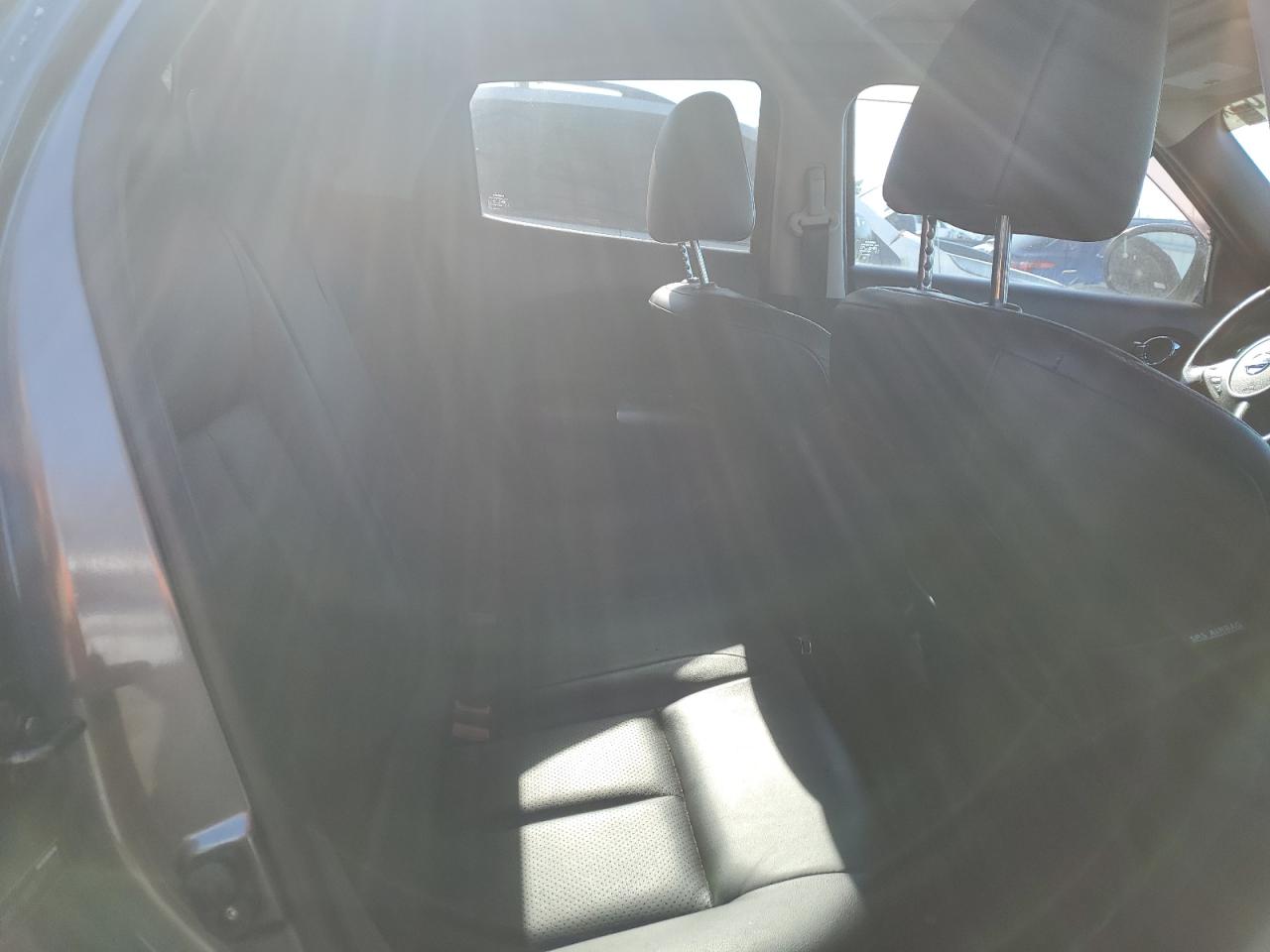 2011 Nissan Juke - Image 11