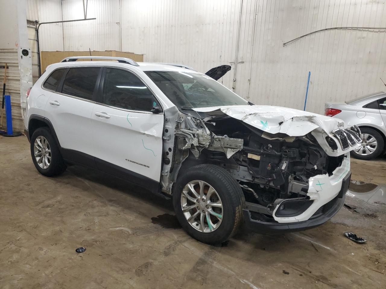 2019 Jeep Grand Cherokee - Image 4