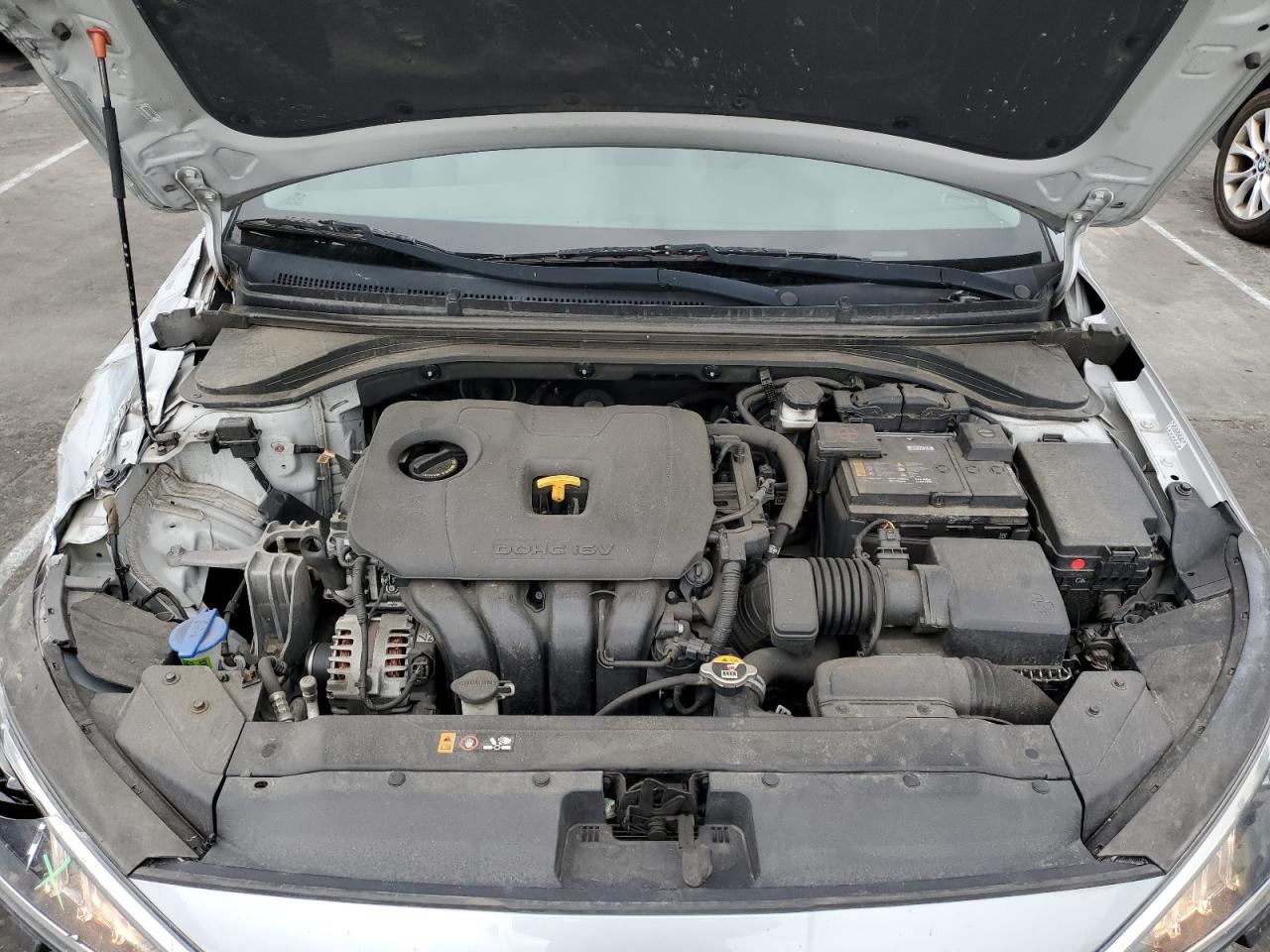 2020 Hyundai Elantra - Image 11