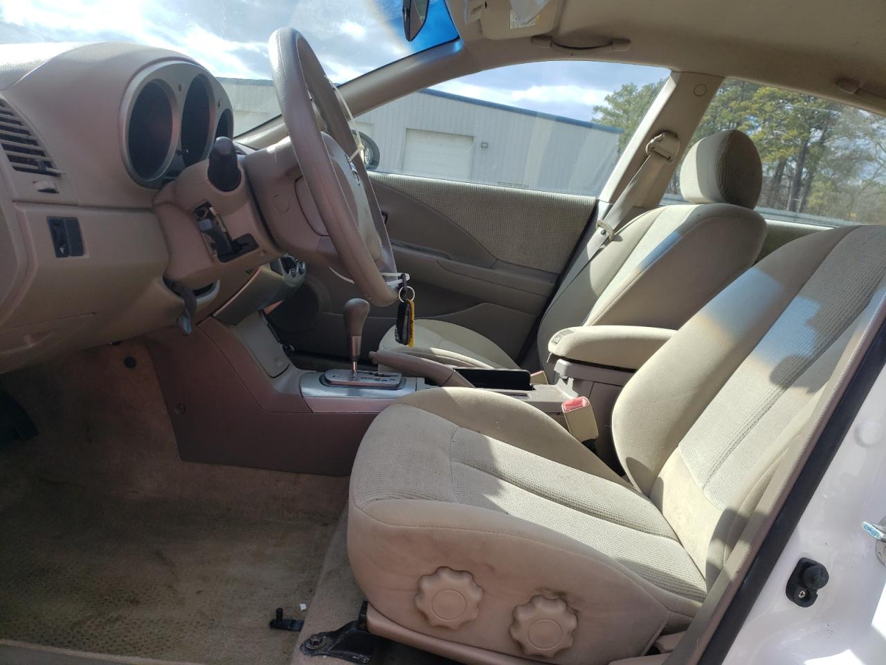 2004 Nissan Altima Base VIN: 1N4AL11D94C173559 Lot: 42342595