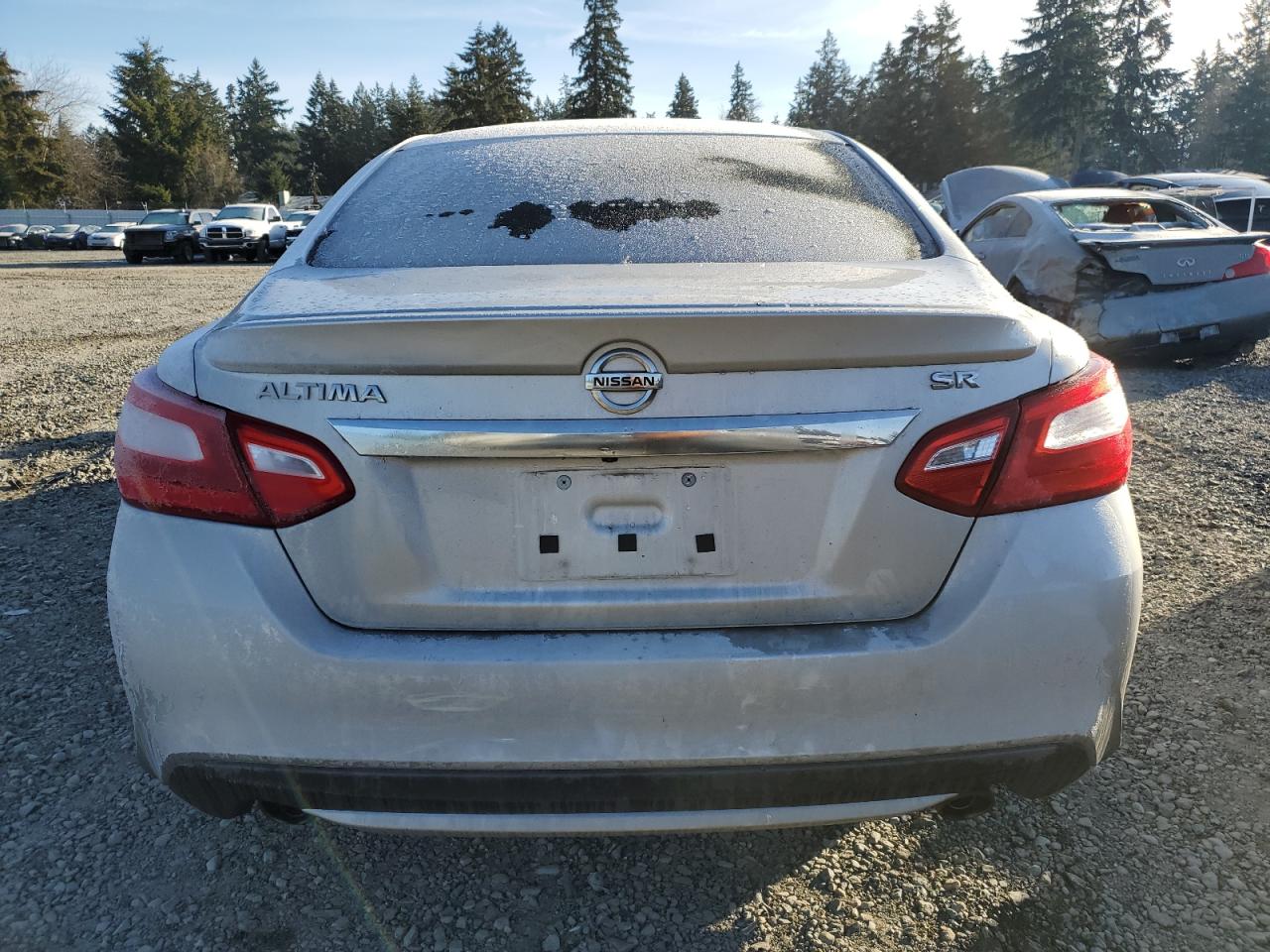 2016 Nissan Altima - Image 6