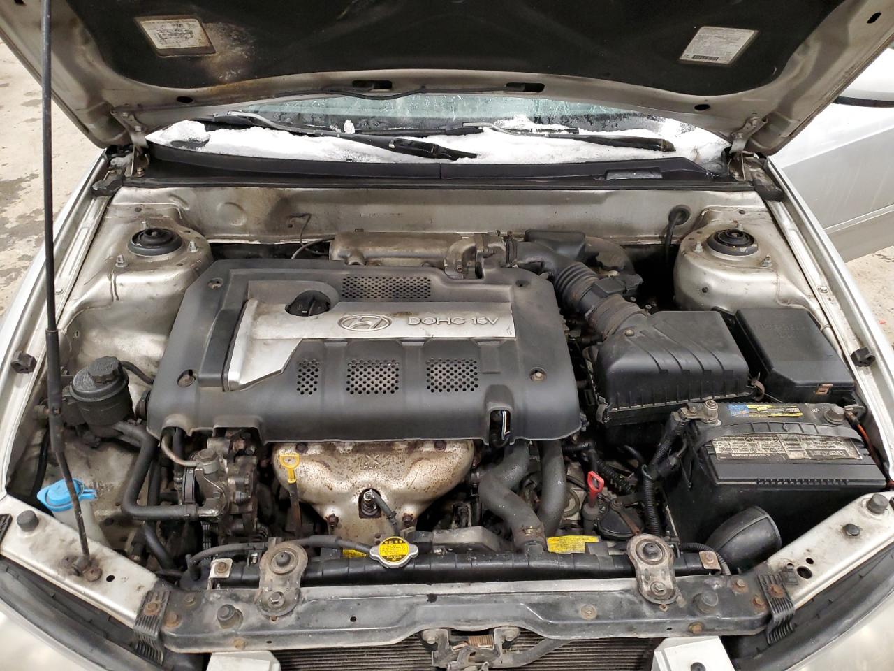 2003 Hyundai Elantra - Image 11