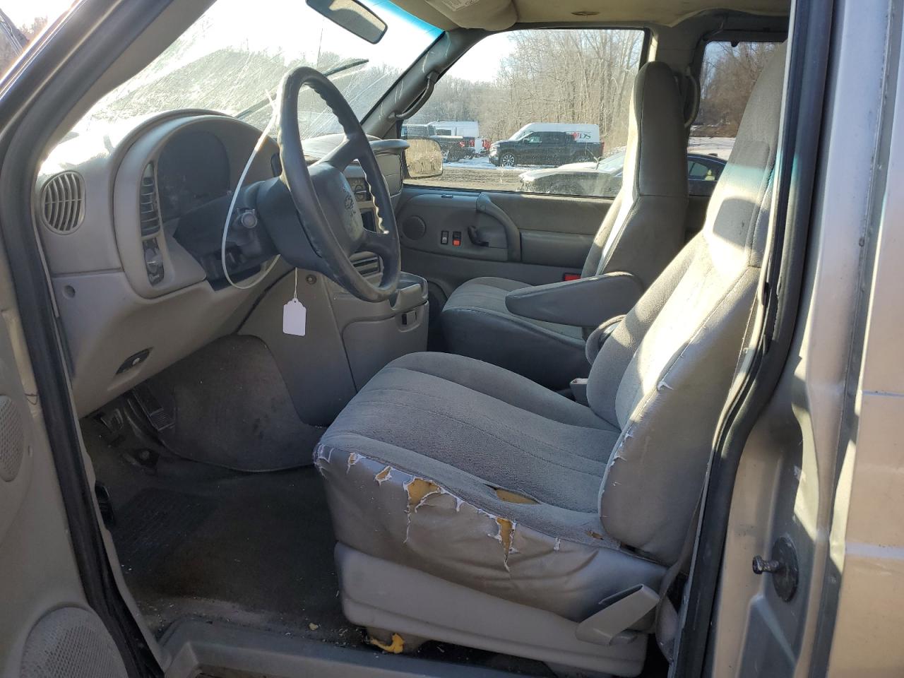 2004 Chevrolet Astro VIN: 1GNDM19X44B102169 Lot: 42756575