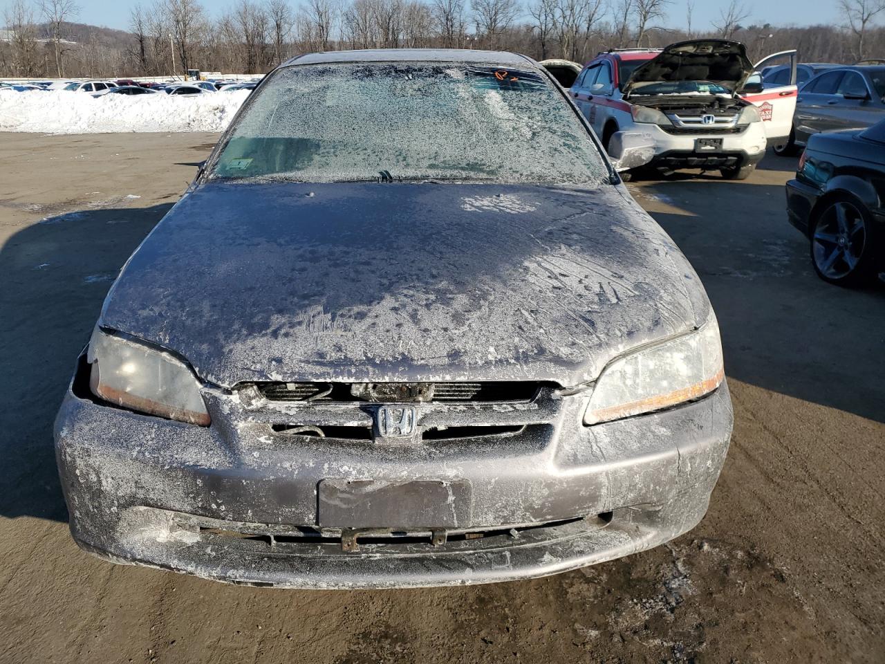 2000 Honda Accord - Image 5
