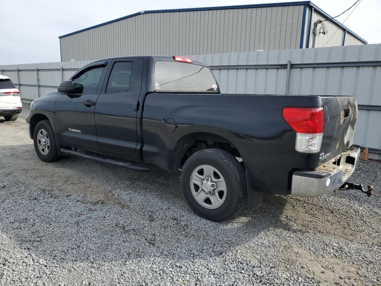 2013 Toyota Tundra - Image 2