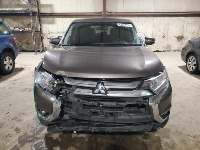  MITSUBISHI OUTLANDER 2018 Szary