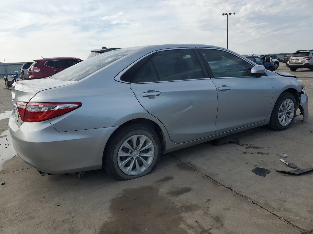 2016 Toyota Camry - Image 3